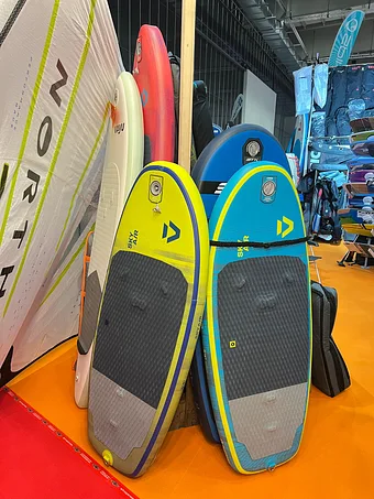 Surfers Paradise Messestand auf der BOOT & FUN Berlin 2025